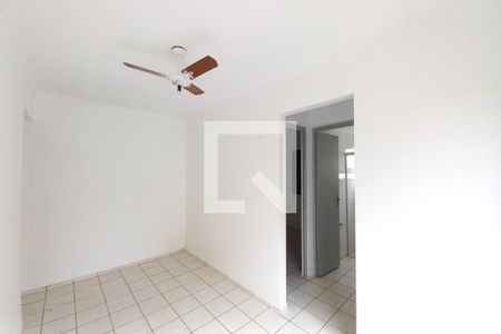 Sala de apartamento para alugar com 2 quartos, 45m² em Jardim Itayu, Campinas