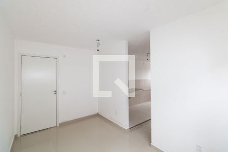 Sala de apartamento para alugar com 2 quartos, 43m² em Guaratiba, Rio de Janeiro