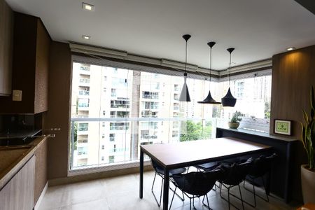 Varanda gourmet de apartamento à venda com 2 quartos, 72m² em Jardim Fonte do Morumbi, São Paulo