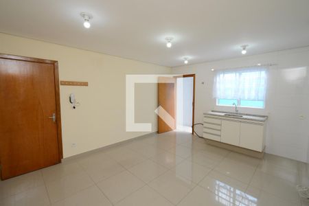 Sala/Cozinha de casa para alugar com 2 quartos, 80m² em Campininha, São Paulo