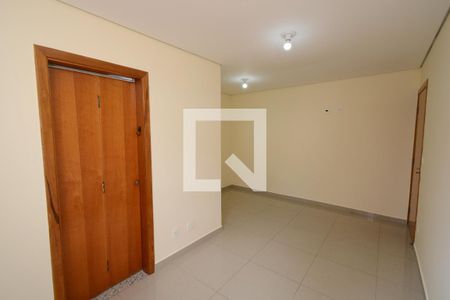 Suíte de casa para alugar com 2 quartos, 80m² em Campininha, São Paulo