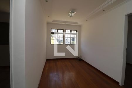 Sala de apartamento para alugar com 2 quartos, 45m² em Jd S Teresinha, São Paulo