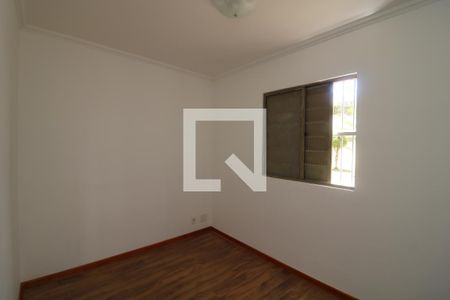 Quarto 2 de apartamento para alugar com 2 quartos, 45m² em Jd S Teresinha, São Paulo