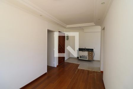 Sala de apartamento para alugar com 2 quartos, 45m² em Jd S Teresinha, São Paulo