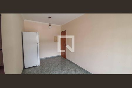 Sala de apartamento à venda com 2 quartos, 72m² em Quitaúna, Osasco