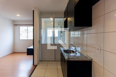 Cozinha de apartamento para alugar com 1 quarto, 32m² em Vila Graciosa, São Paulo