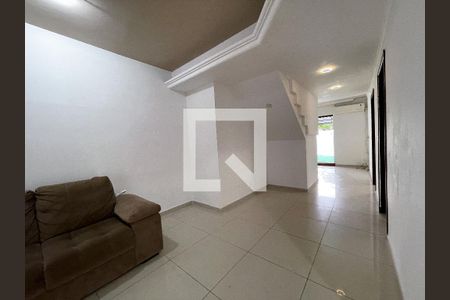 sala de casa para alugar com 2 quartos, 100m² em Scharlau, São Leopoldo