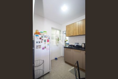 Cozinha de apartamento à venda com 1 quarto, 40m² em Cristal, Porto Alegre