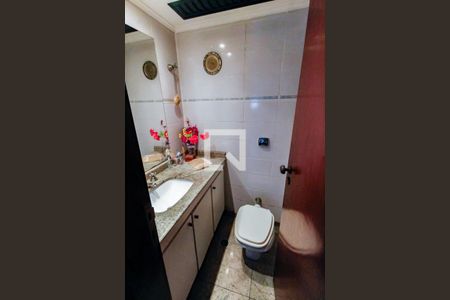 Lavabo de apartamento para alugar com 4 quartos, 159m² em Jardim Colombo, São Paulo