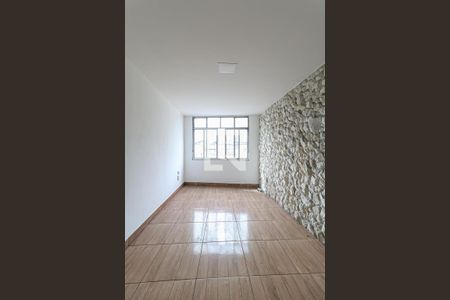 Sala de apartamento para alugar com 3 quartos, 100m² em Del Castilho, Rio de Janeiro