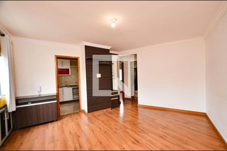 Sala de apartamento para alugar com 2 quartos, 70m² em Ipiranga, Belo Horizonte