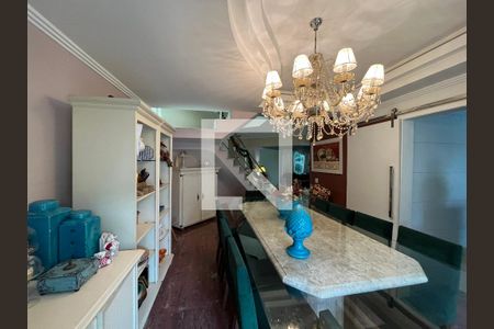 Sala de casa de condomínio para alugar com 3 quartos, 320m² em Jardim Res. Suzano, Suzano