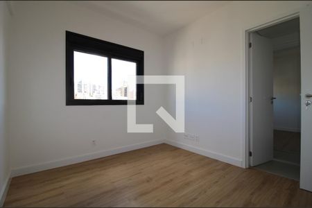 Quarto Semi Suíte 3 de apartamento à venda com 4 quartos, 172m² em Santo Antônio, Belo Horizonte