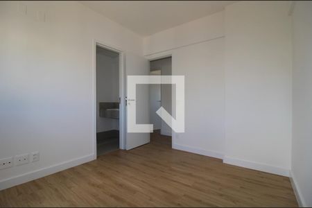 Quarto Semi suite 3 de apartamento à venda com 4 quartos, 172m² em Santo Antônio, Belo Horizonte