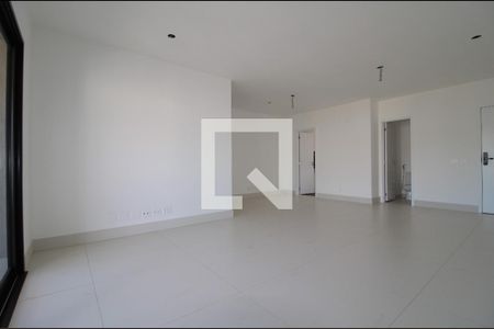 Apartamento à venda com 173m², 4 quartos e 4 vagasSala