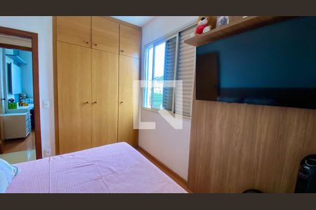 Quarto de apartamento à venda com 3 quartos, 76m² em Estoril, Belo Horizonte