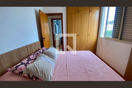 Quarto de apartamento à venda com 3 quartos, 76m² em Estoril, Belo Horizonte