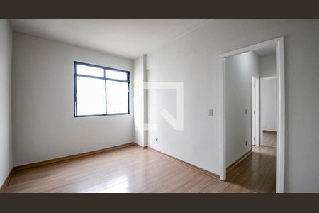 Sala de apartamento à venda com 2 quartos, 70m² em Boa Viagem, Belo Horizonte