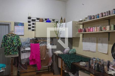 Casa à venda com 540m², 3 quartos e 6 vagas Casa à venda com 540m², 3 quartos e 6 vagasQuarto de Serviço