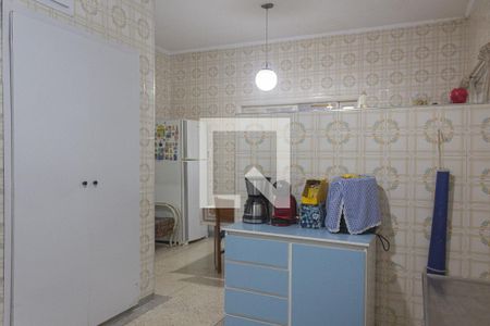 Casa à venda com 540m², 3 quartos e 6 vagas Casa à venda com 540m², 3 quartos e 6 vagasCozinha