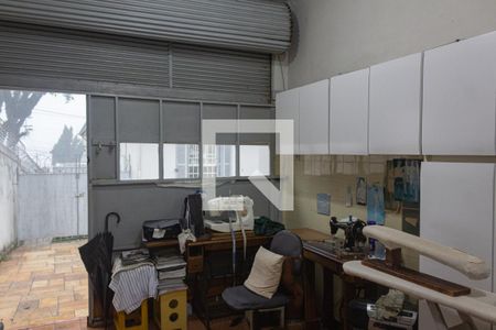 Casa à venda com 540m², 3 quartos e 6 vagas Casa à venda com 540m², 3 quartos e 6 vagasQuarto de Serviço