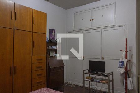 Casa à venda com 540m², 3 quartos e 6 vagas Casa à venda com 540m², 3 quartos e 6 vagasQuarto 2