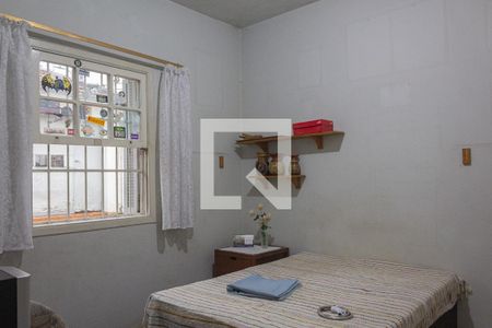 Casa à venda com 540m², 3 quartos e 6 vagas Casa à venda com 540m², 3 quartos e 6 vagasQuarto 1