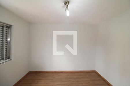 Quarto 2 de casa para alugar com 2 quartos, 150m² em Vila Prado, São Paulo