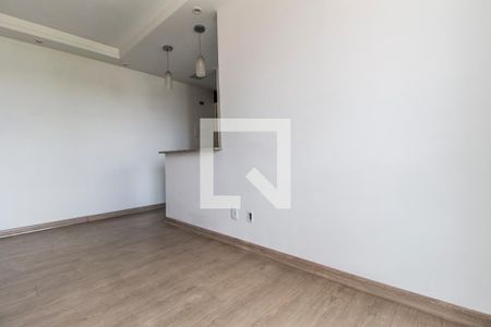 Sala de TV de apartamento para alugar com 1 quarto, 50m² em Vila Merces, Carapicuíba