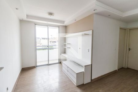 Sala de TV de apartamento para alugar com 1 quarto, 50m² em Vila Merces, Carapicuíba