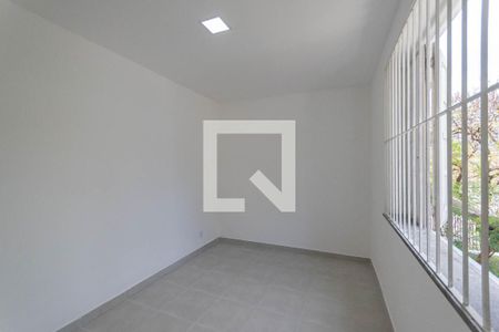 Quarto 1 de apartamento à venda com 3 quartos, 80m² em Grajaú, Rio de Janeiro