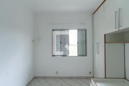 Quarto 2 de casa para alugar com 2 quartos, 140m² em Jardim Silvina, São Bernardo do Campo