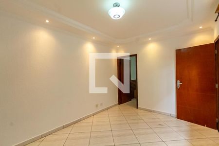 Sala de casa para alugar com 2 quartos, 140m² em Jardim Silvina, São Bernardo do Campo