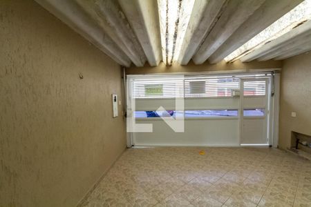 Vista do Quarto 1 de casa para alugar com 2 quartos, 140m² em Jardim Silvina, São Bernardo do Campo