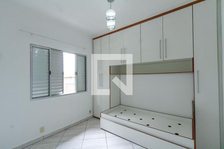 Quarto 2 de casa para alugar com 2 quartos, 140m² em Jardim Silvina, São Bernardo do Campo