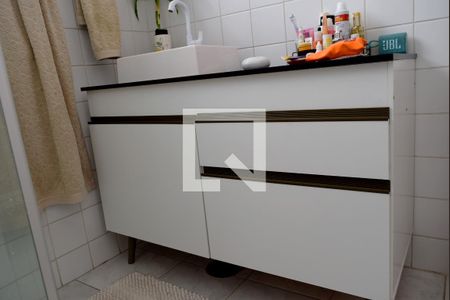 Banheiro de apartamento à venda com 1 quarto, 70m² em Sumaré, São Paulo