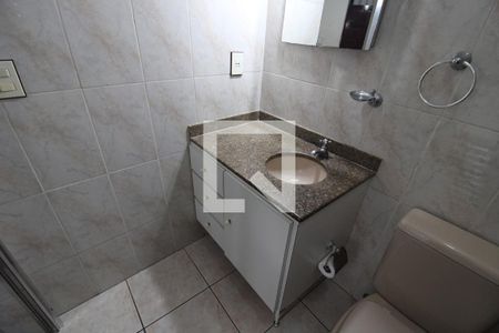 Quarto 1 - Banheiro de casa à venda com 2 quartos, 240m² em Vila Baruel, São Paulo