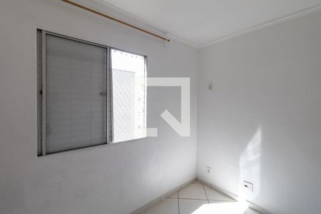 Quarto 1 de apartamento à venda com 2 quartos, 46m² em Jardim Itapemirim, São Paulo