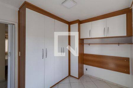 Quarto 1 de apartamento à venda com 2 quartos, 46m² em Jardim Itapemirim, São Paulo