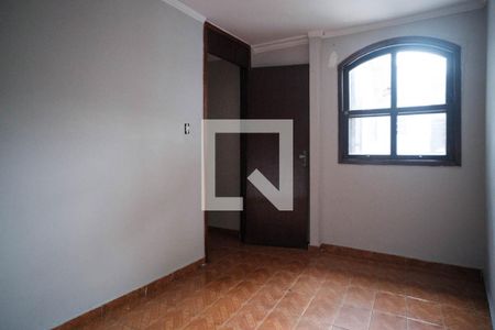 Quarto 2 de casa à venda com 4 quartos, 200m² em Vila Silvia, São Paulo