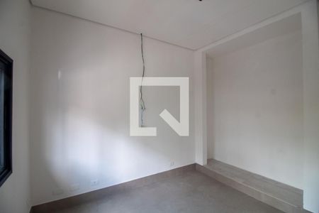 Quarto 1 de casa para alugar com 4 quartos, 200m² em Santo Amaro, São Paulo