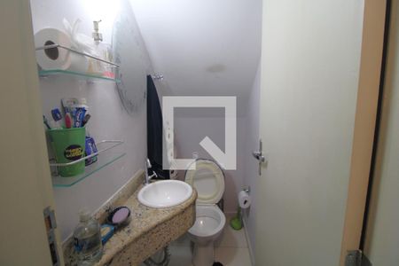 Lavabo de casa para alugar com 3 quartos, 71m² em Vila Campo Grande, São Paulo