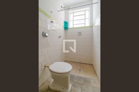 Banheiro de kitnet/studio à venda com 1 quarto, 35m² em Centro Histórico, Porto Alegre