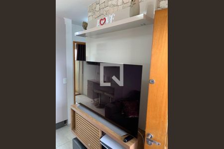 Foto 02 de apartamento à venda com 2 quartos, 56m² em Vila Centenario, São Paulo