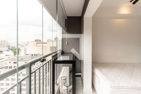 Varanda de kitnet/studio para alugar com 1 quarto, 22m² em República, São Paulo