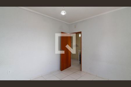 Quarto de casa para alugar com 2 quartos, 142m² em Parque Boturussu, São Paulo