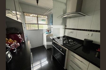 Foto 05 de apartamento à venda com 2 quartos, 52m² em Sítio Pinheirinho, São Paulo