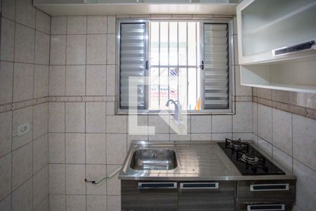 Cozinha de casa para alugar com 1 quarto, 40m² em Conjunto Residencial Sanko, Diadema