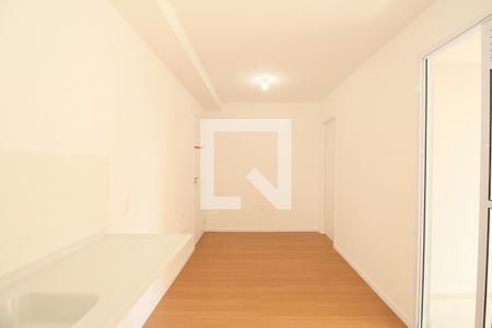 Sala/Cozinha de kitnet/studio para alugar com 2 quartos, 34m² em Vila Andrade, São Paulo