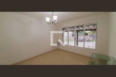 Sala de casa para alugar com 3 quartos, 130m² em Jardim Sindona, Osasco